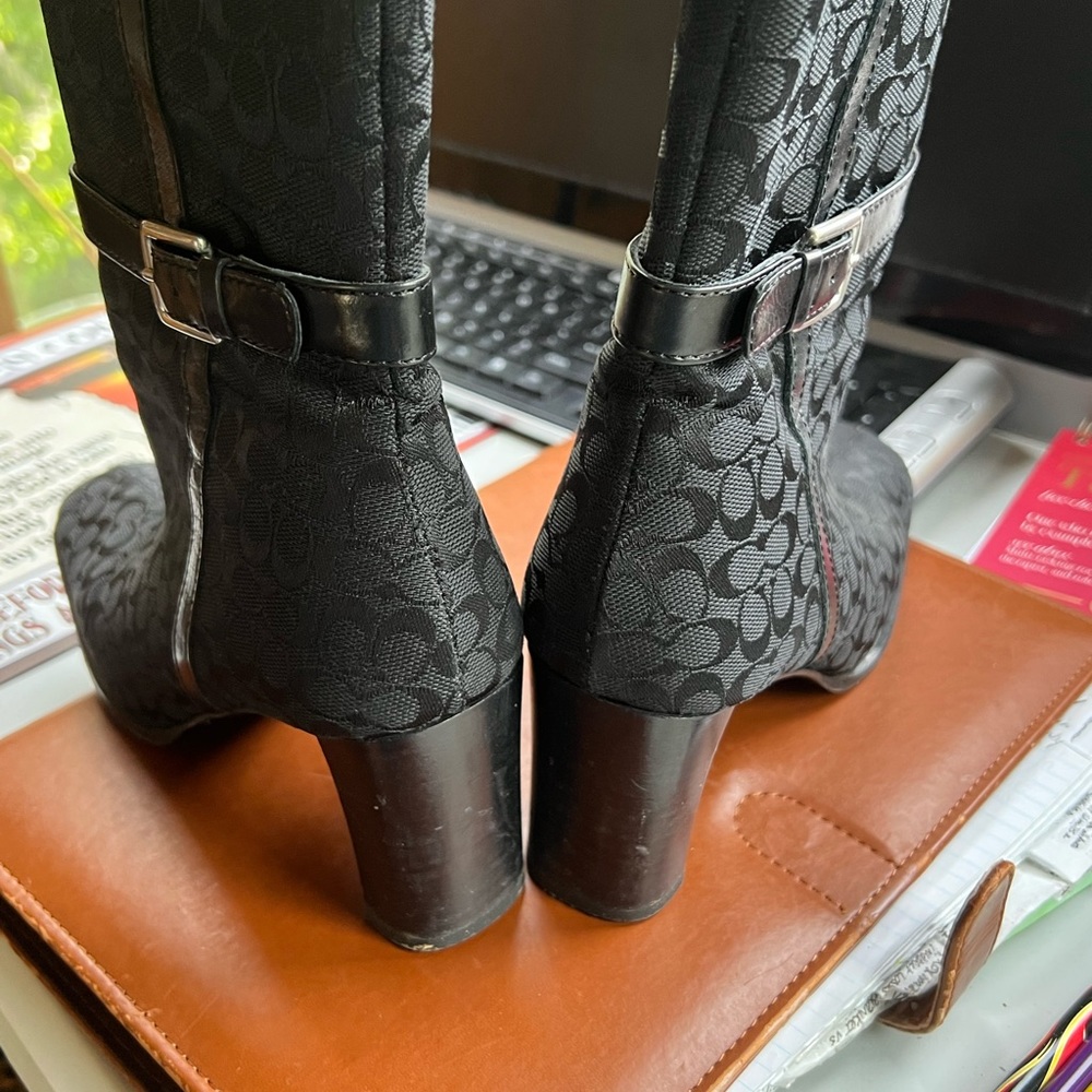 Size6 1/2 canvas logo midi calf coach boots - Picture 6 of 17